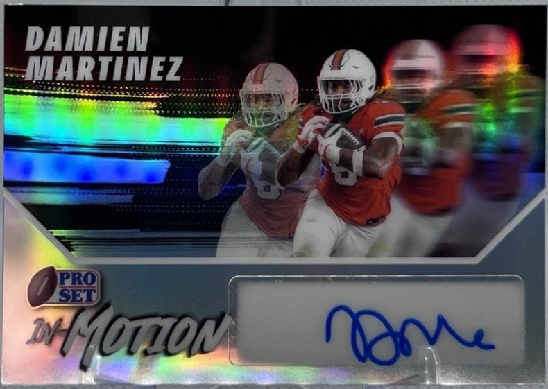 Damien Martinez [Prismatic Silver] #SM-DM1