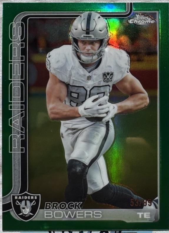 Brock Bowers [Green Refractor] #178