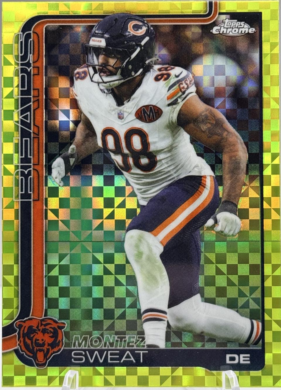 Montez Sweat [X-Fractor Green] #56