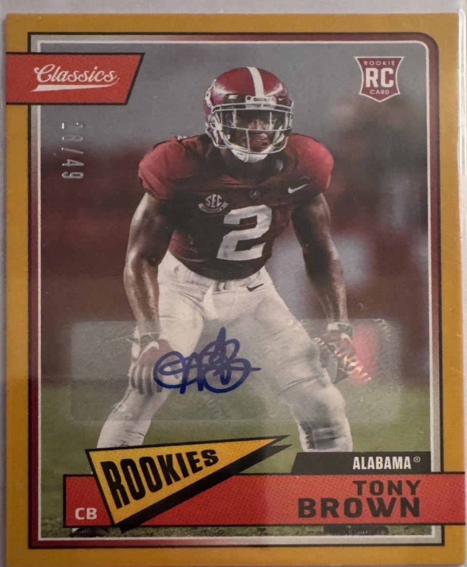 Tony Brown [Signatures Gold] #277