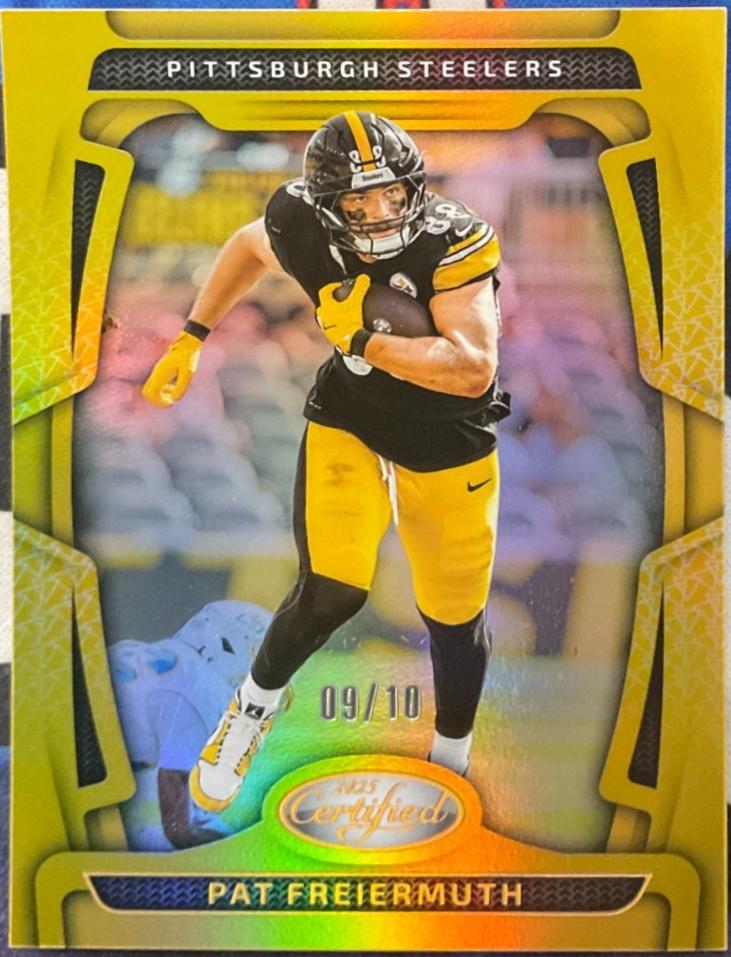 Pat Freiermuth [Gold Mirror] #85