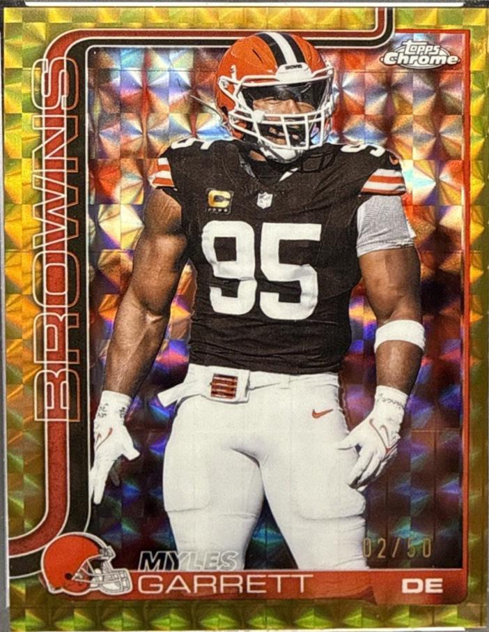 Myles Garrett [Gold Geometric Refractor] #70