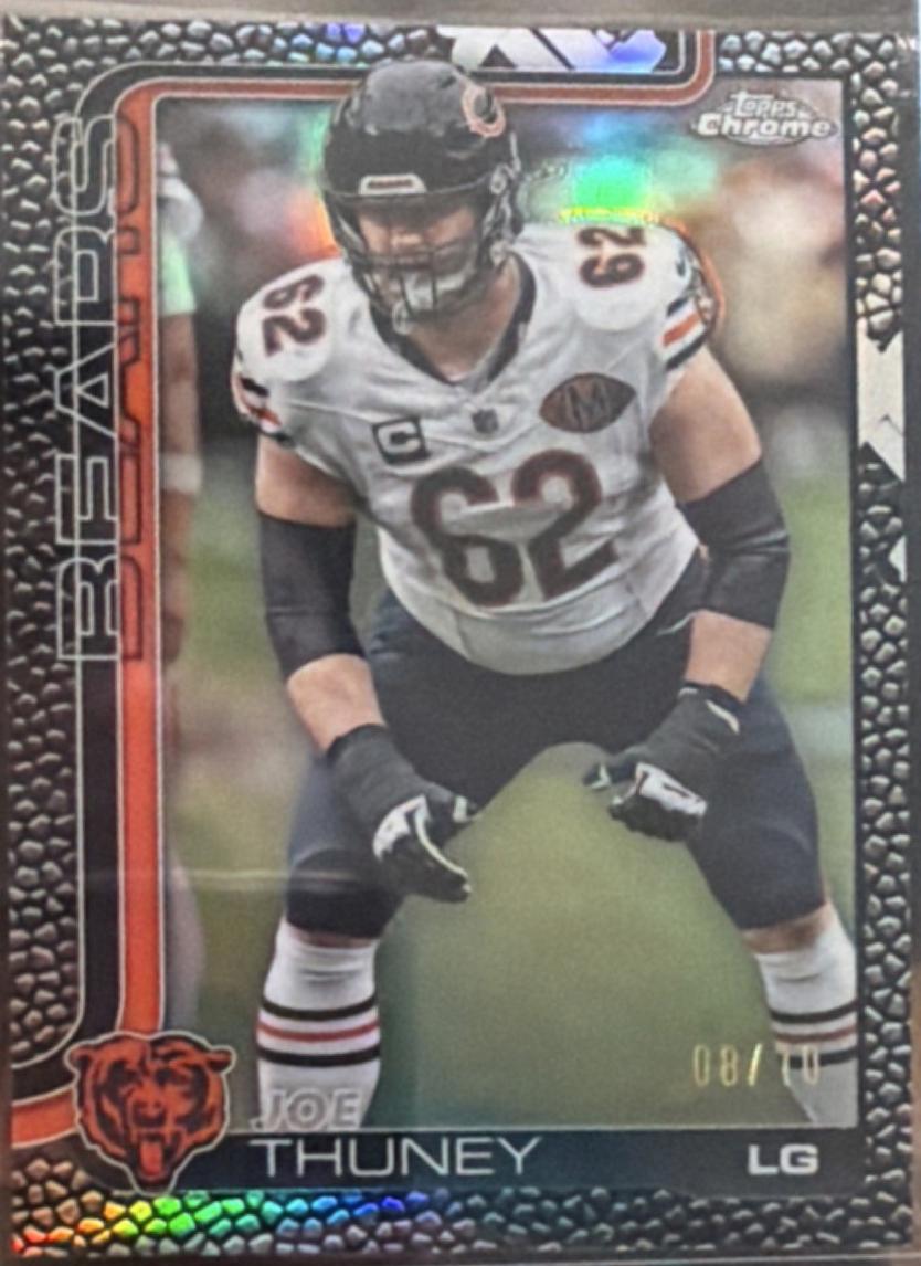Joe Thuney [Topps Refractor] #50