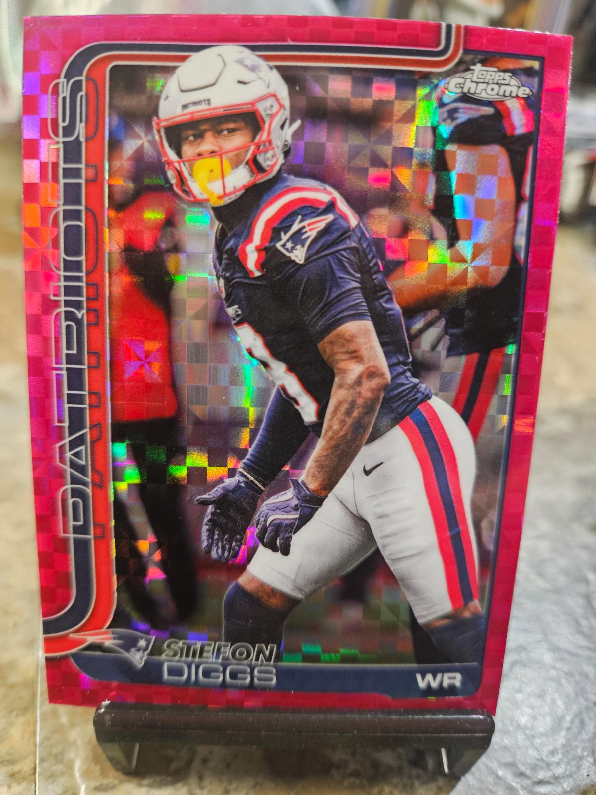Stefon Diggs [X-Fractor Pink] #205