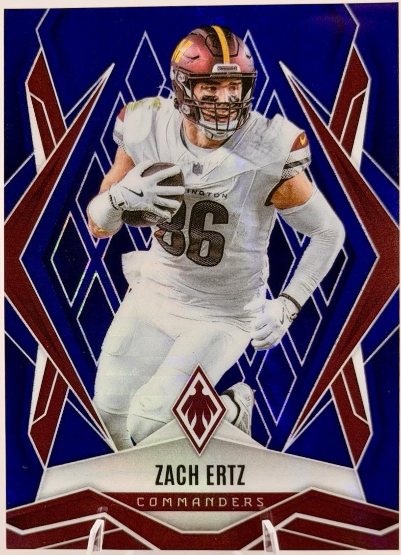 Zach Ertz [Blue Hyper] #32