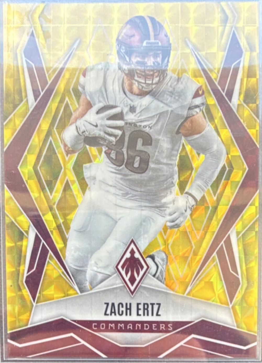 Zach Ertz [Gold Hyper] #32