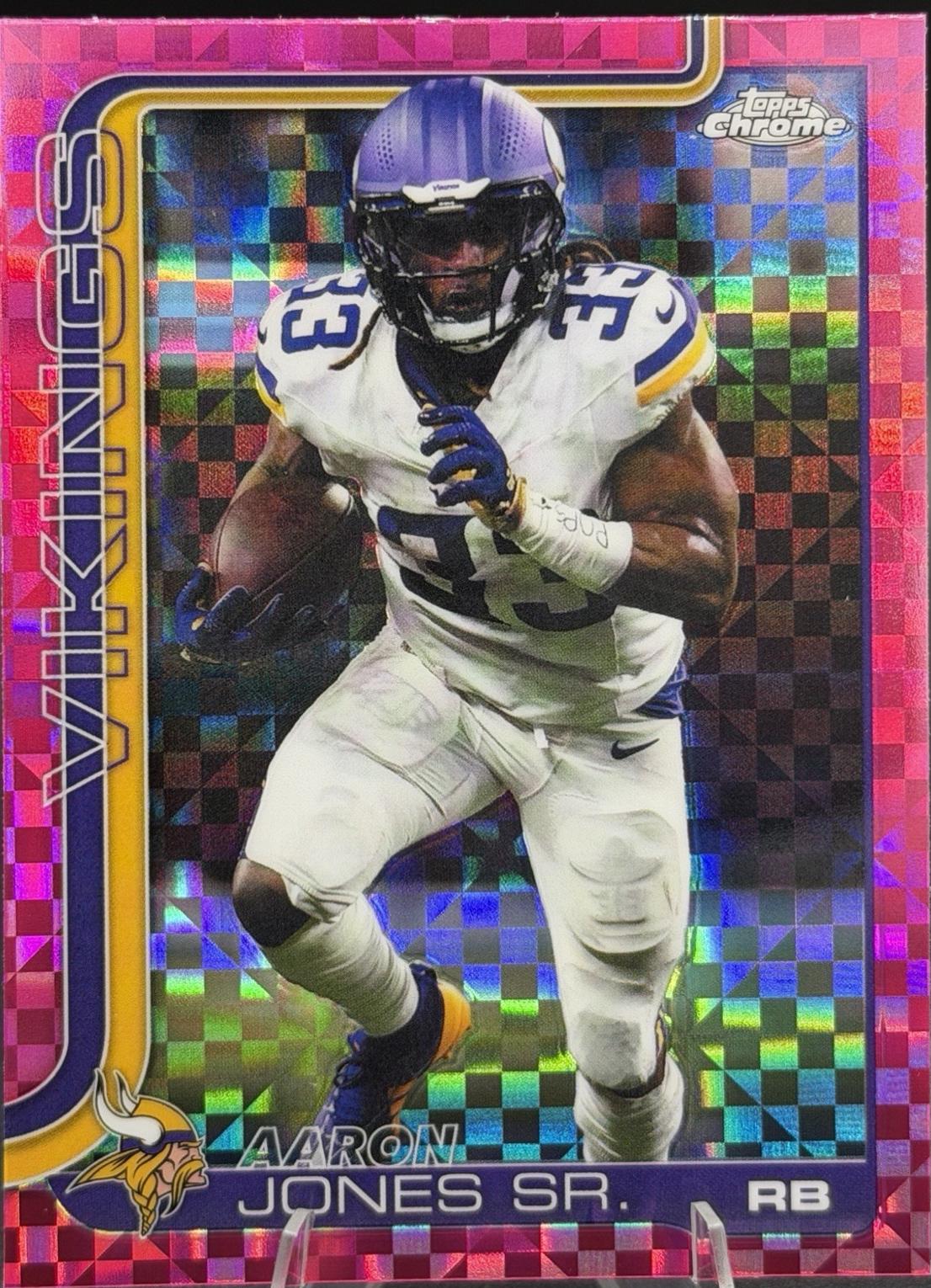 Aaron Jones Sr. [X-Fractor Pink] #201