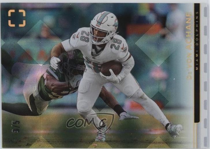 De'Von Achane [White] #102