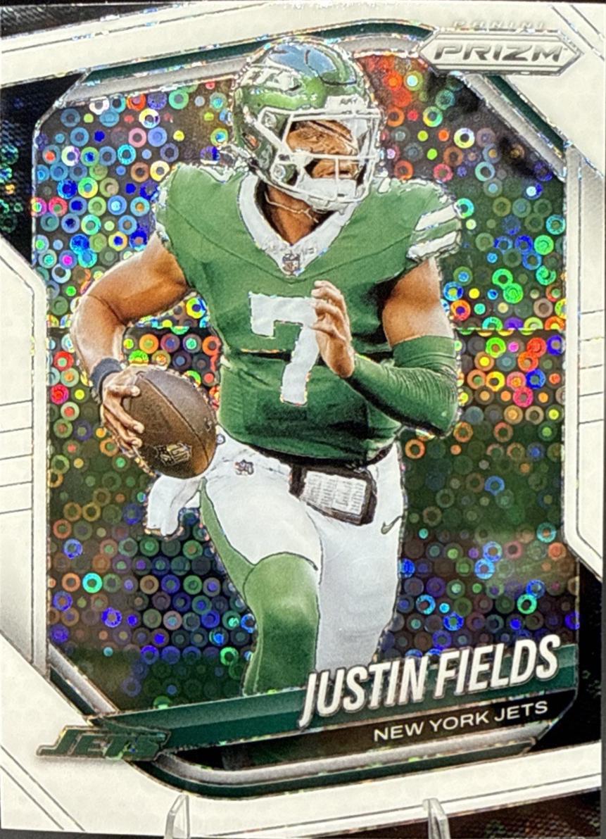 Justin Fields [White] #218