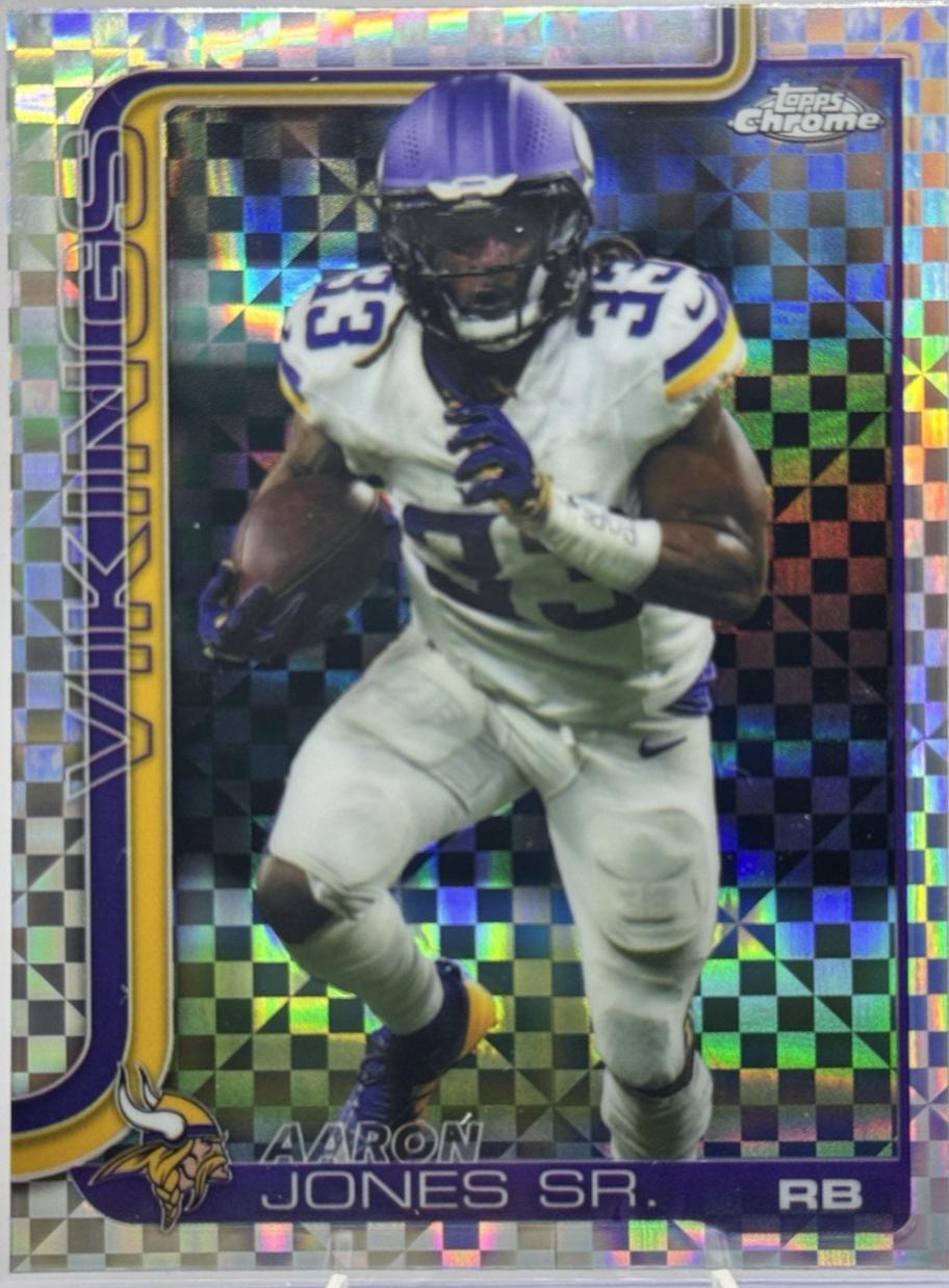 Aaron Jones Sr. [X-Fractor] #201