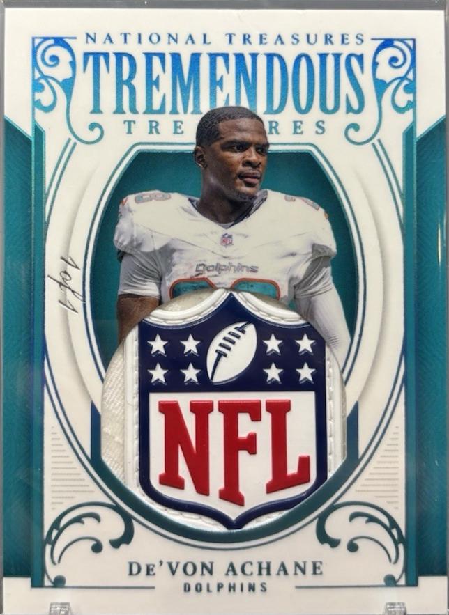 De'Von Achane [NFL Shield] #49