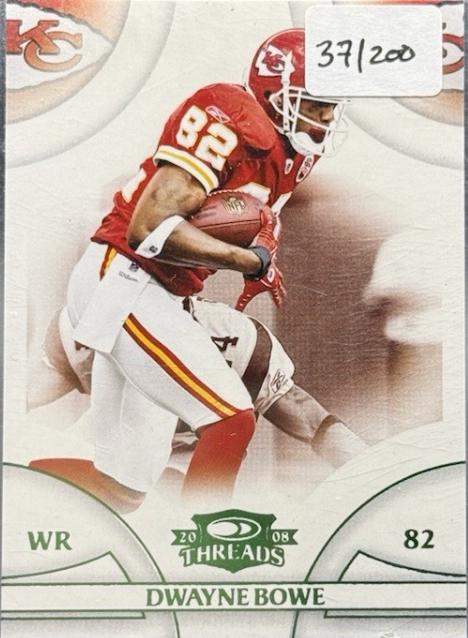 Dwayne Bowe [Retail Green] #67