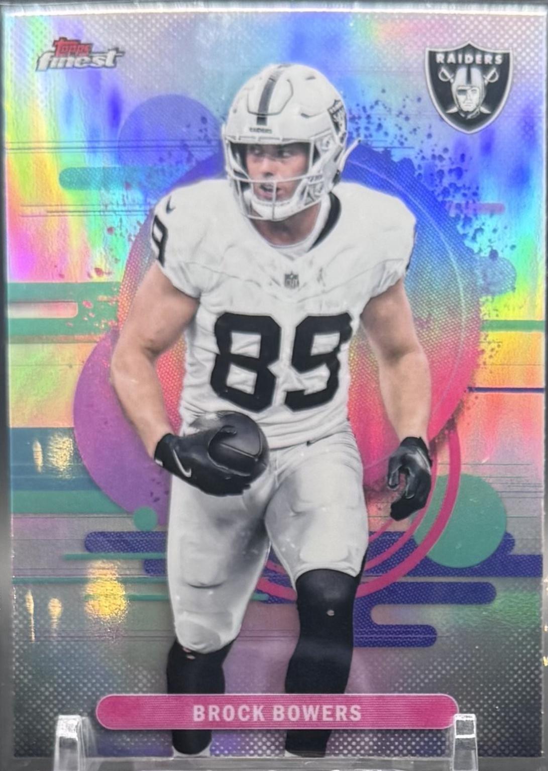 Brock Bowers [Refractor] #182