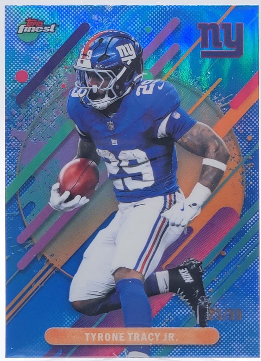 Tyrone Tracy Jr. [Blue Refractor] #253