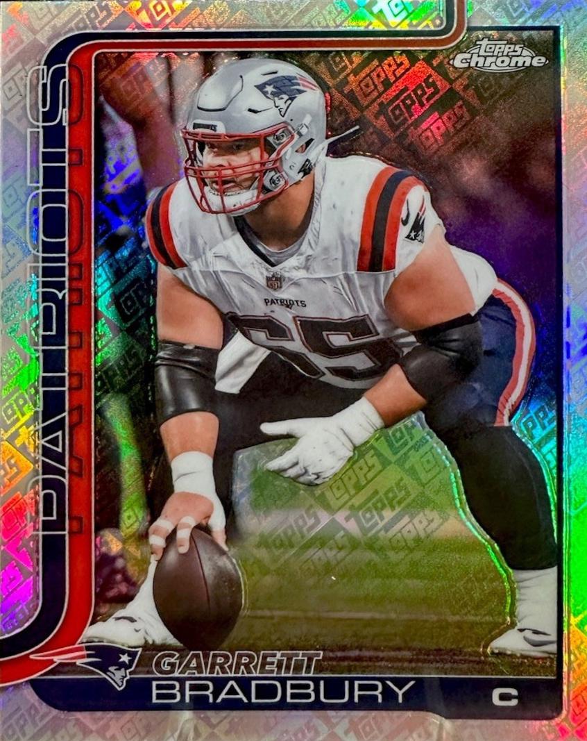 Garrett Bradbury [Topps Refractor] #212