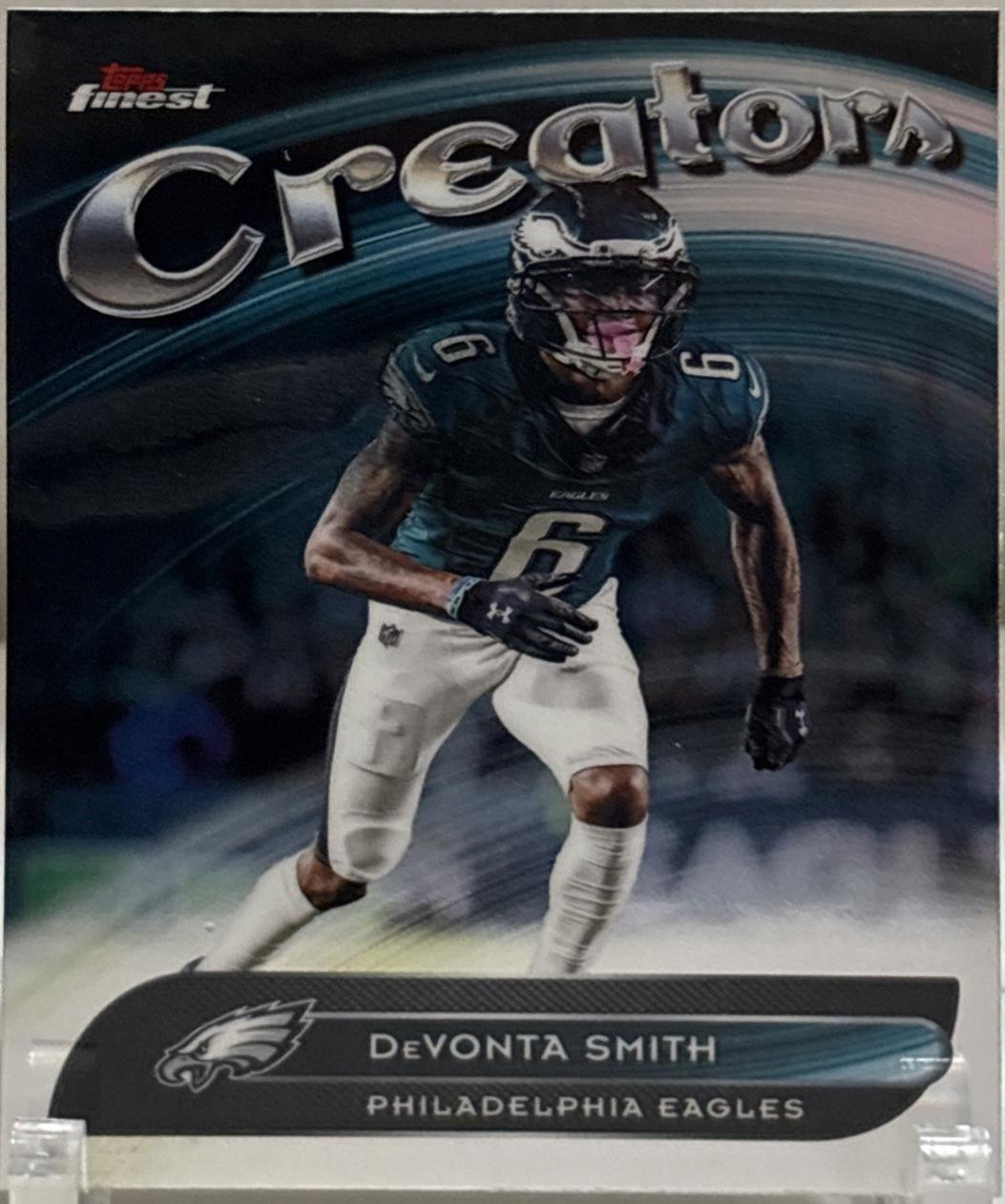 DeVonta Smith [Refractor] #CR-24