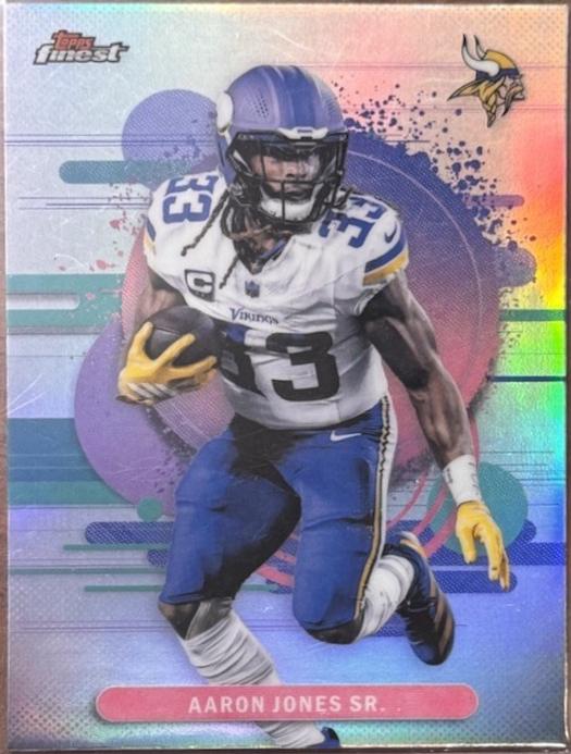 Aaron Jones Sr. [Refractor] #159