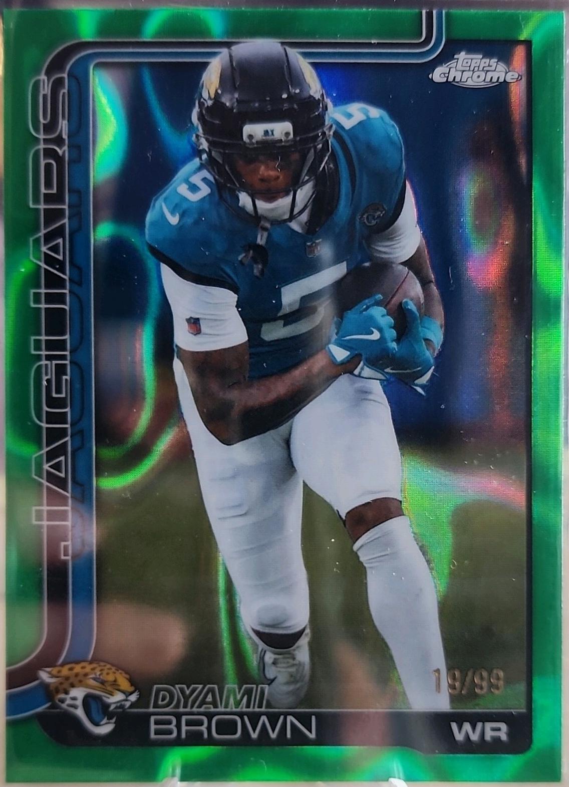 Dyami Brown [Green Refractor] #136