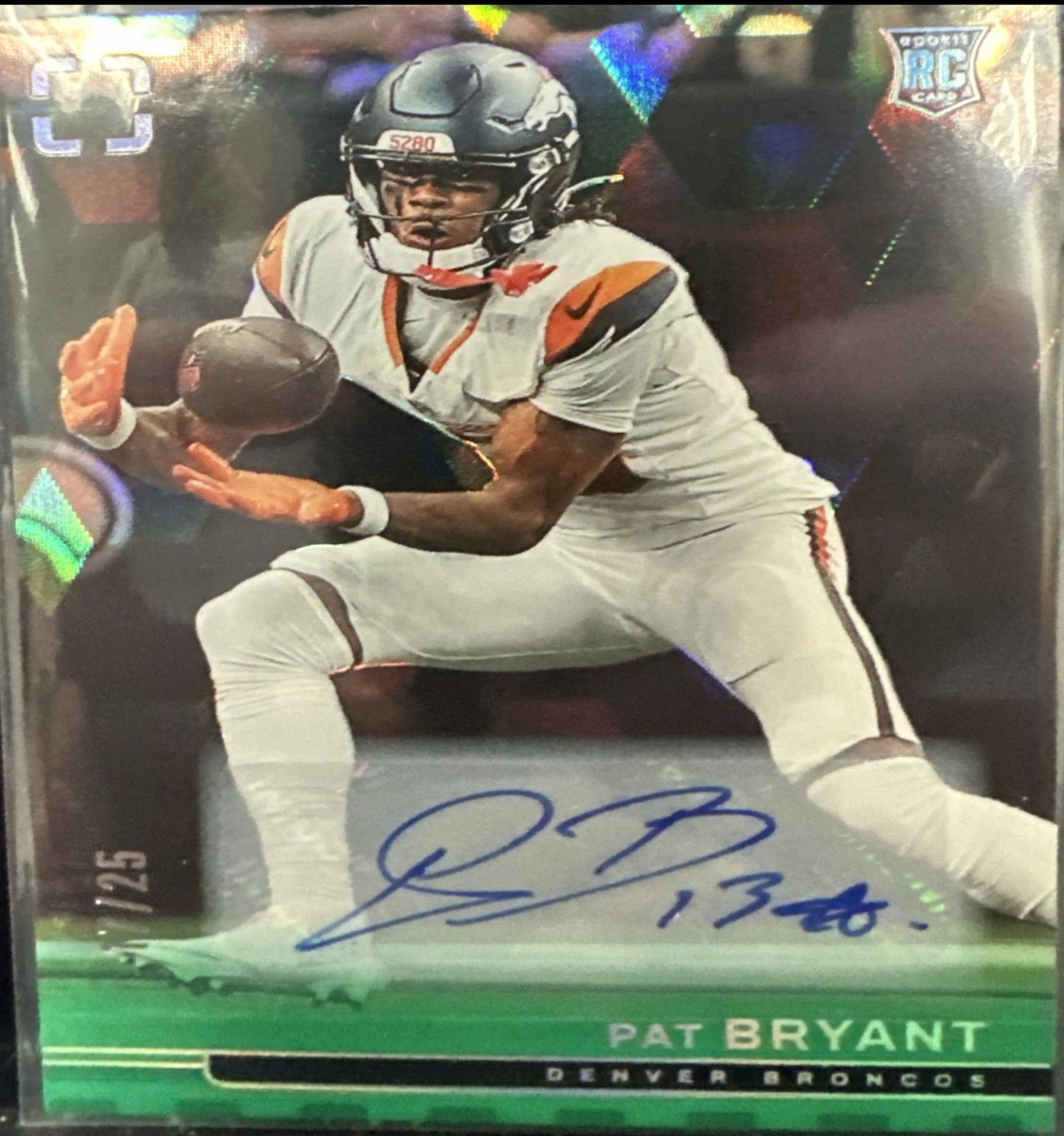 Pat Bryant [Green Rookie Autograph] #161
