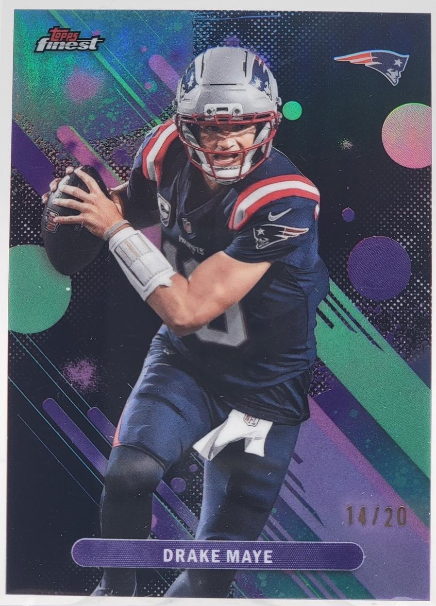 Drake Maye [Black Refractor] #62