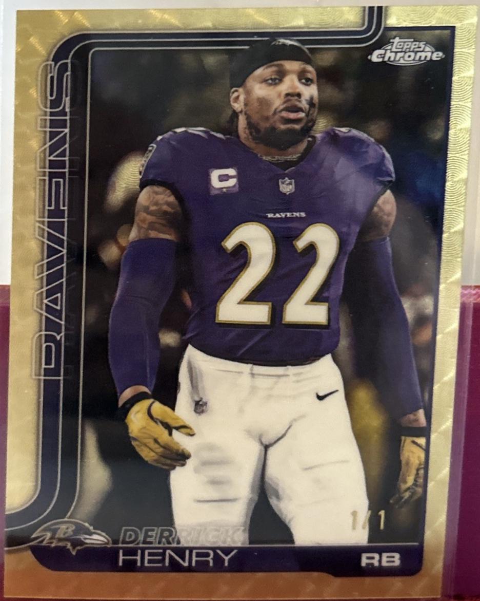 Derrick Henry [SuperFractor] #25