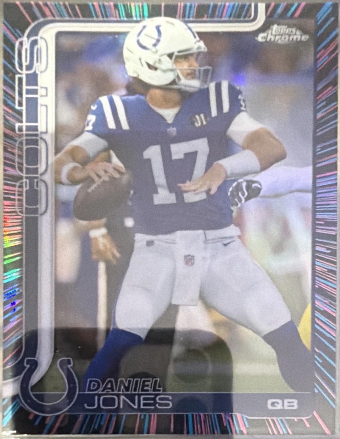 Daniel Jones [Topps Refractor] #132