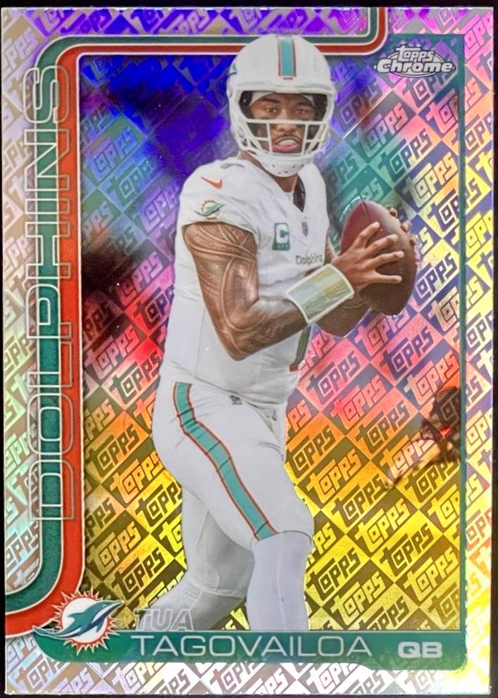 Tua Tagovailoa [Topps Refractor] #187