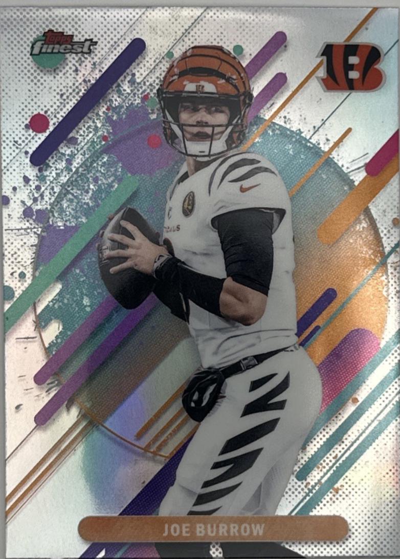 Joe Burrow [Refractor] #229
