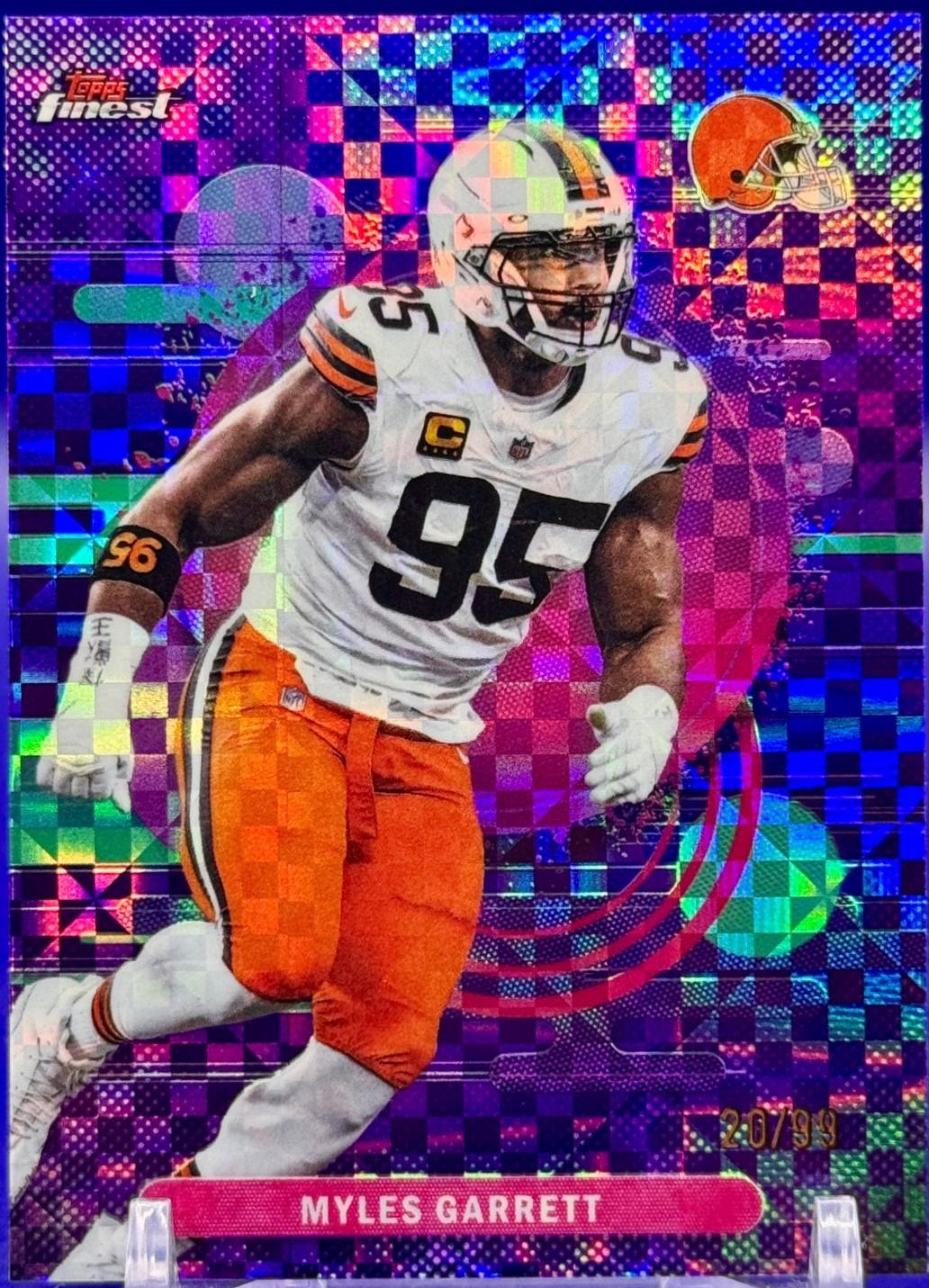 Myles Garrett [Purple X-Fractor] #185