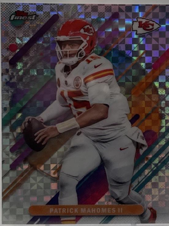Patrick Mahomes II [X-Fractor] #237
