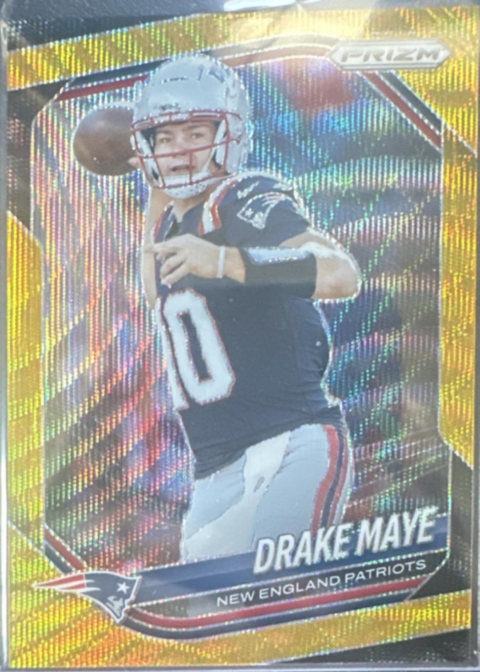 Drake Maye [Gold Wave] #165