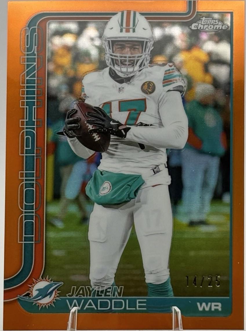 Jaylen Waddle [Orange Refractor] #186