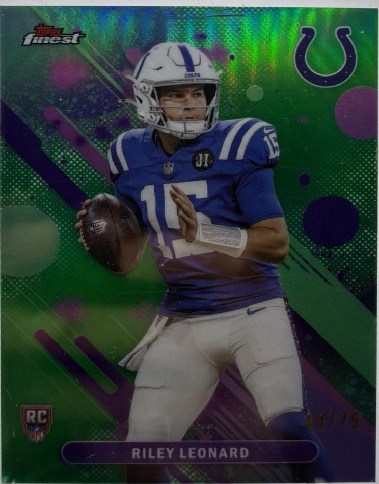 Riley Leonard [Green Refractor] #9