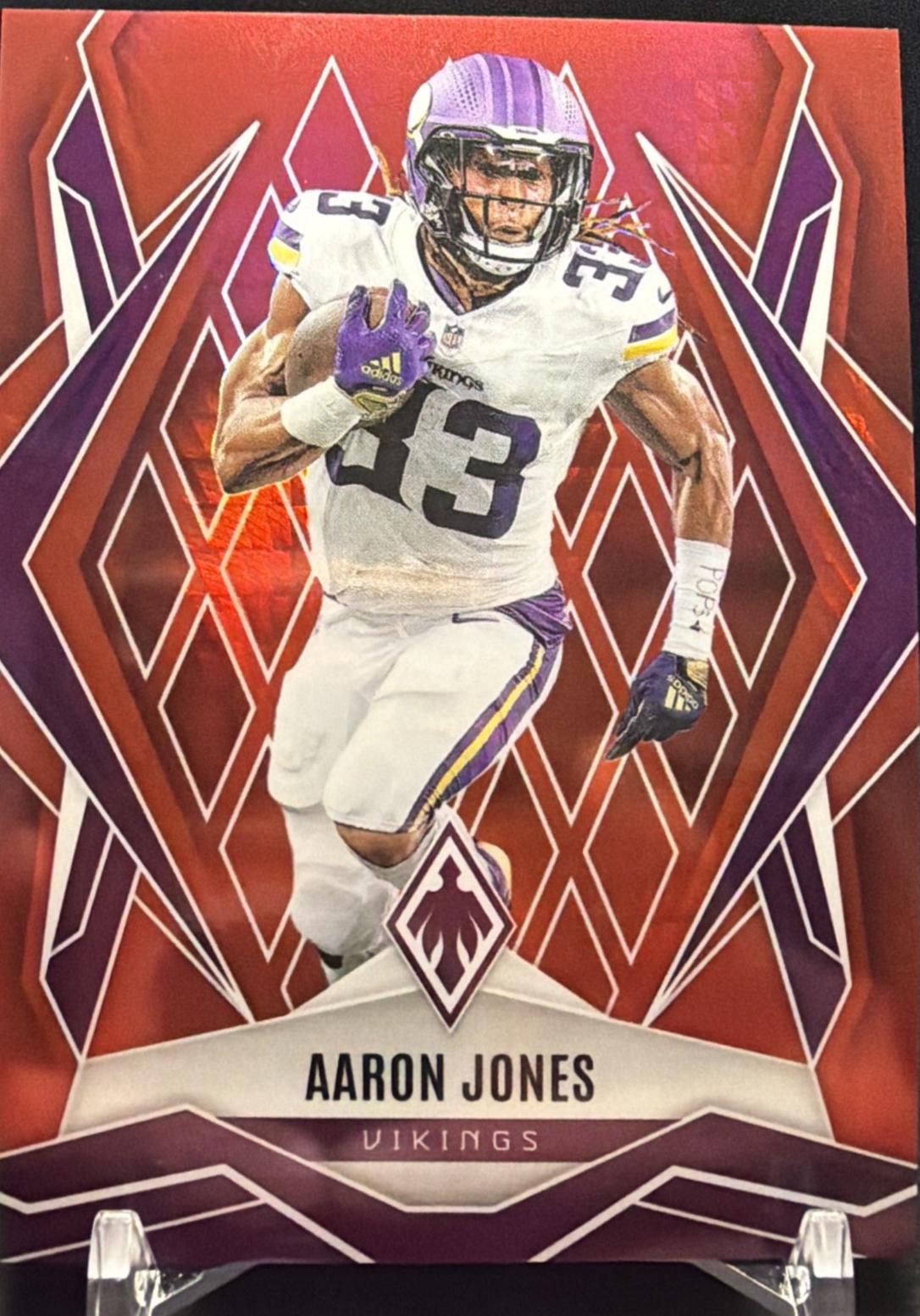 Aaron Jones [Red Hyper] #85