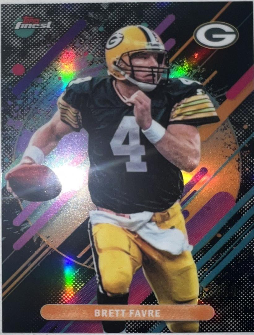 Brett Favre [Black Refractor] #291