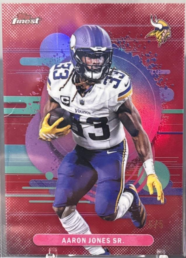 Aaron Jones Sr. [Red Refractor] #159