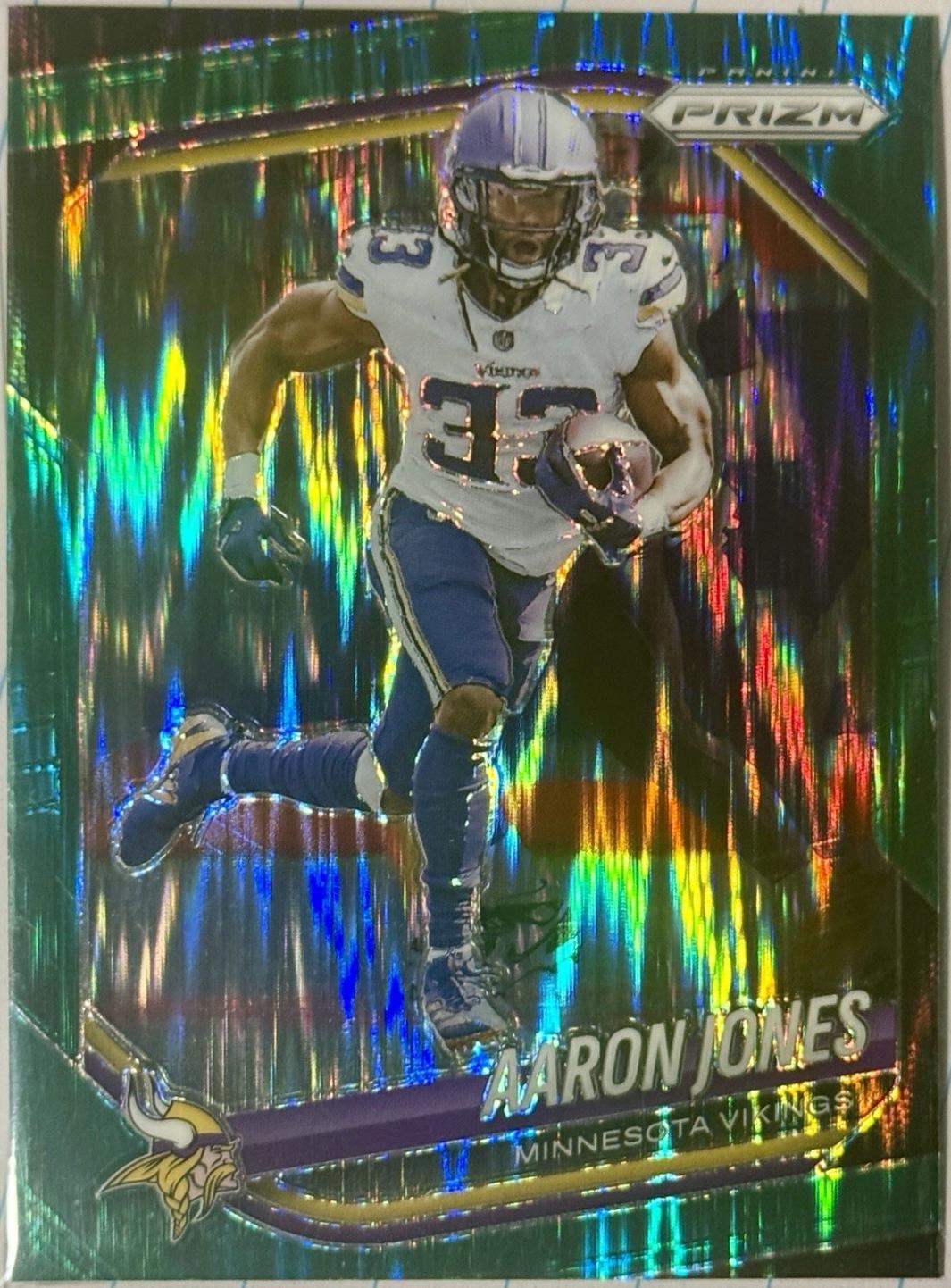 Aaron Jones [Green Flash] #7