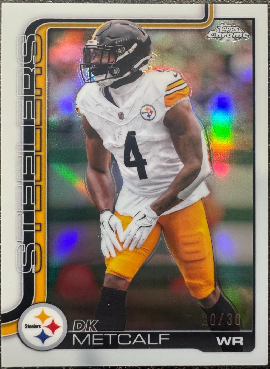 DK Metcalf [White Refractor] #254