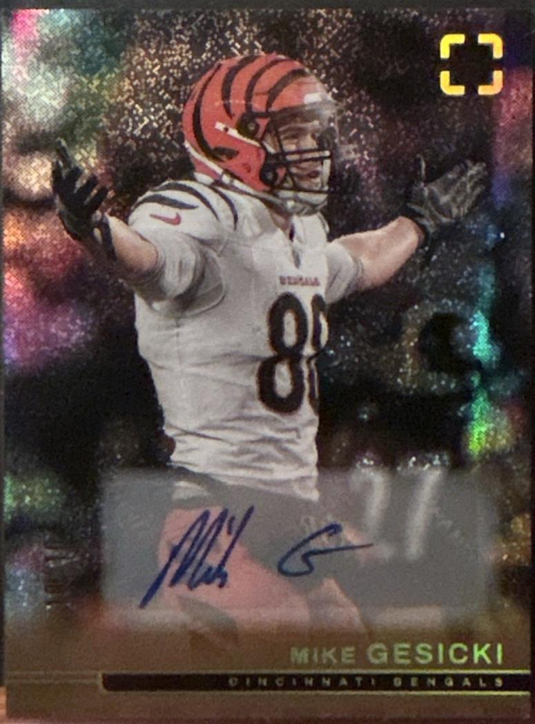 Mike Gesicki [Gold Autograph] #57