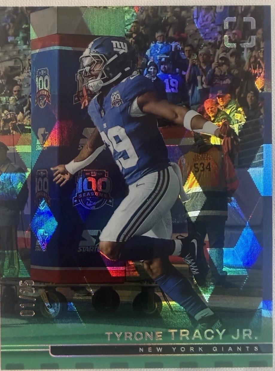 Tyrone Tracy Jr. [Green] #17