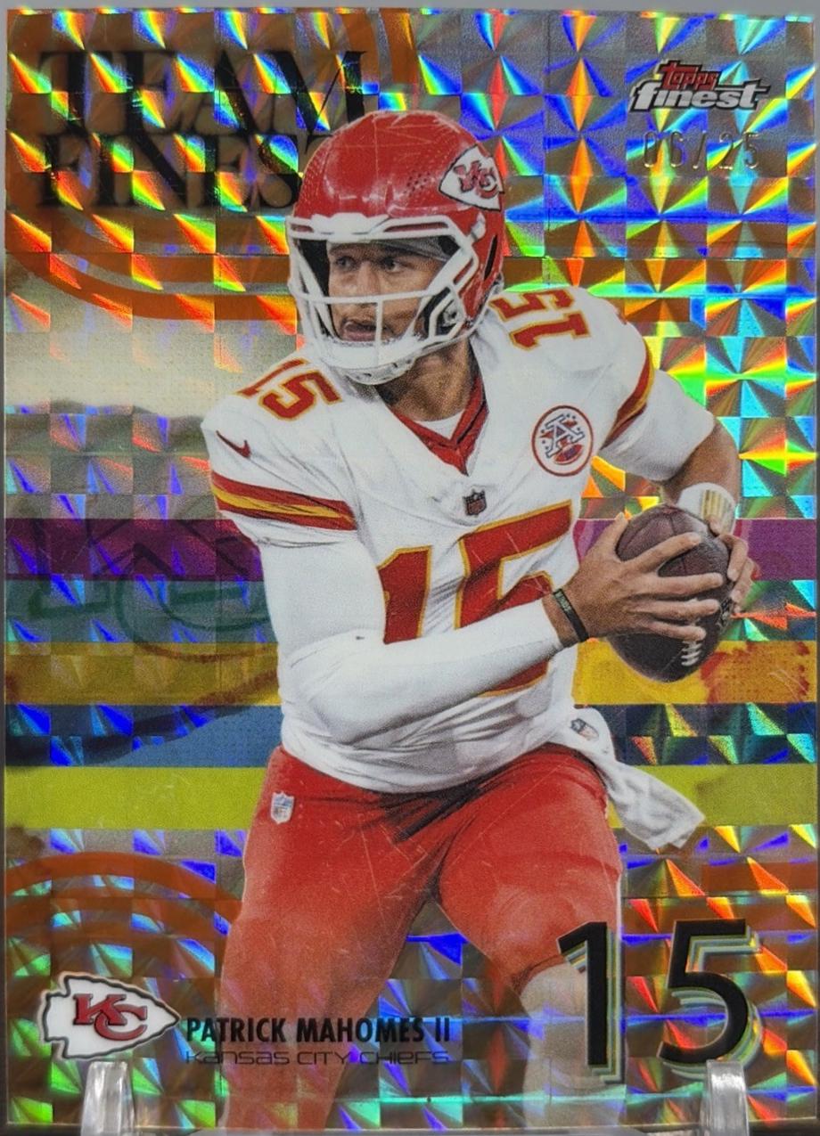Patrick Mahomes II [Orange Geometric] #TF-3