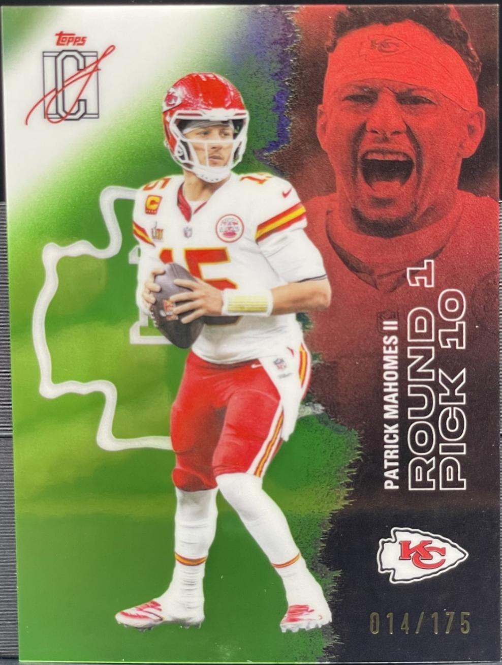 Patrick Mahomes II [Lime Green Refractor Chrome] #29