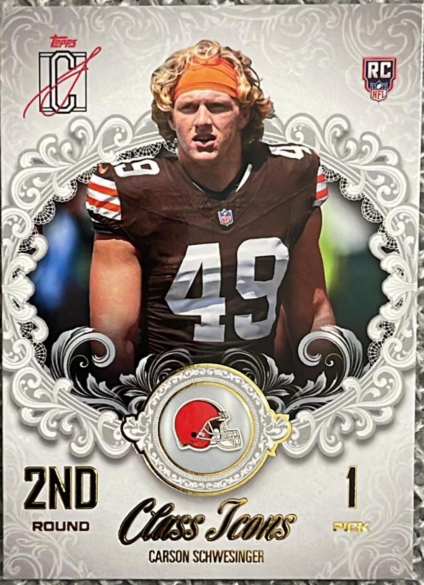 Carson Schwesinger #CI-18