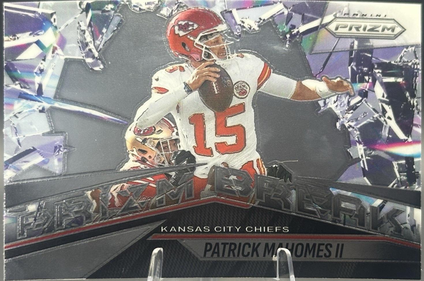 Patrick Mahomes II [Black Finite] #8