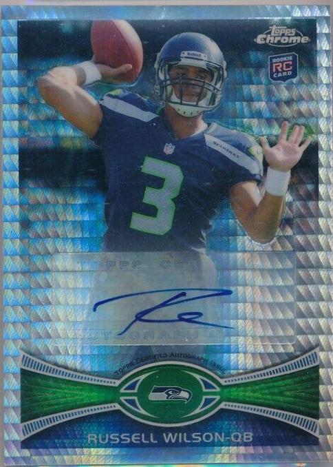 Russell Wilson [Stands in Background Autograph Prism Refractor] #40