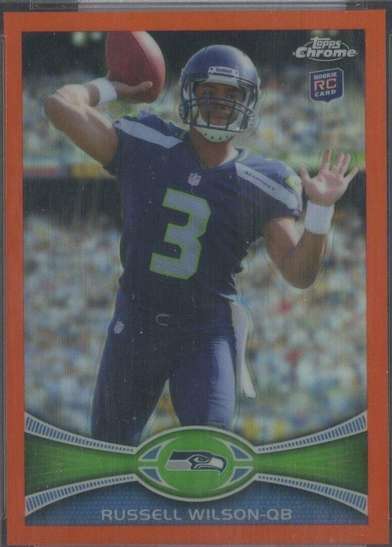 Russell Wilson [Stands in Background Orange Refractor] #40
