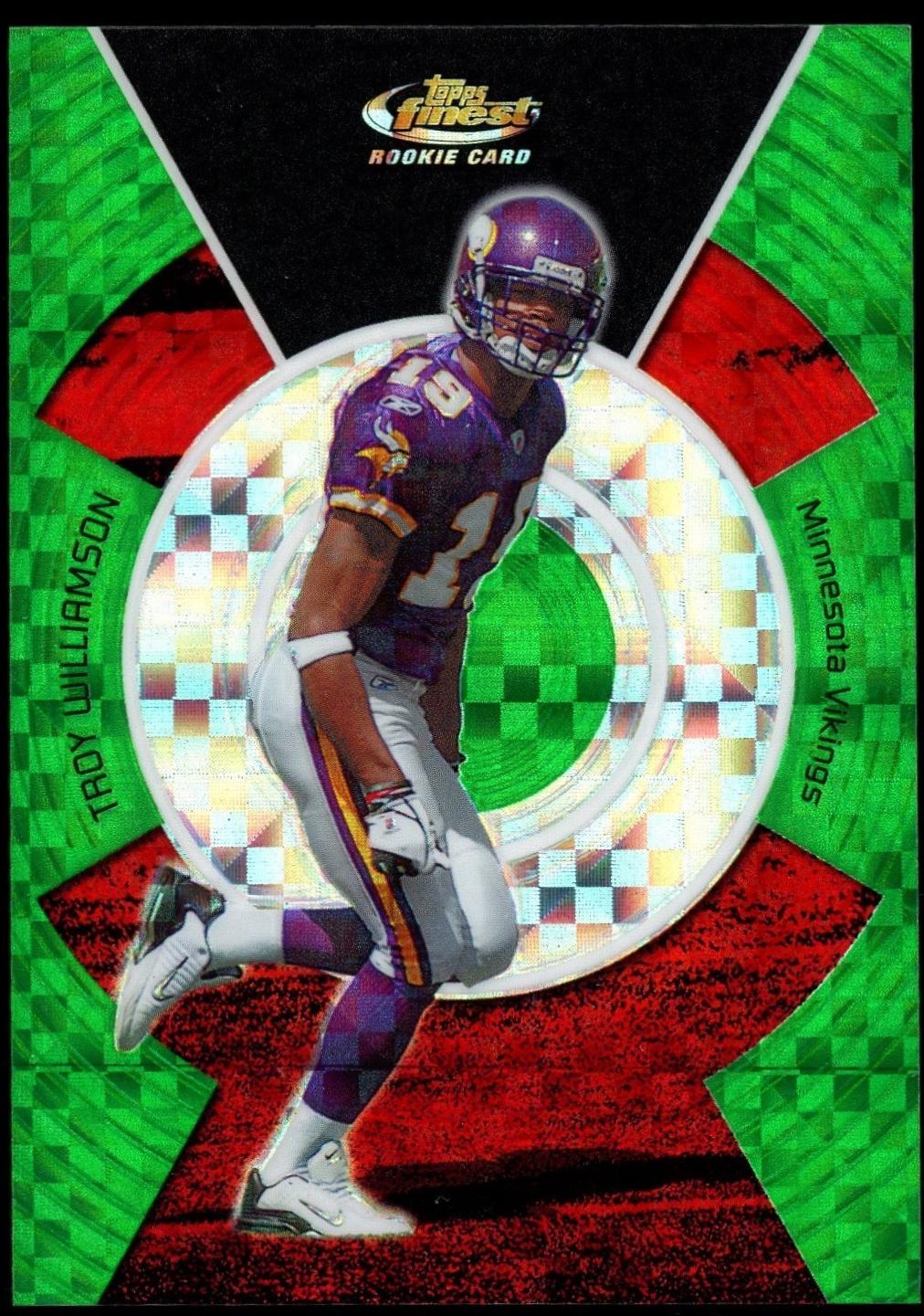 Troy Williamson [Green Xfractor] #126