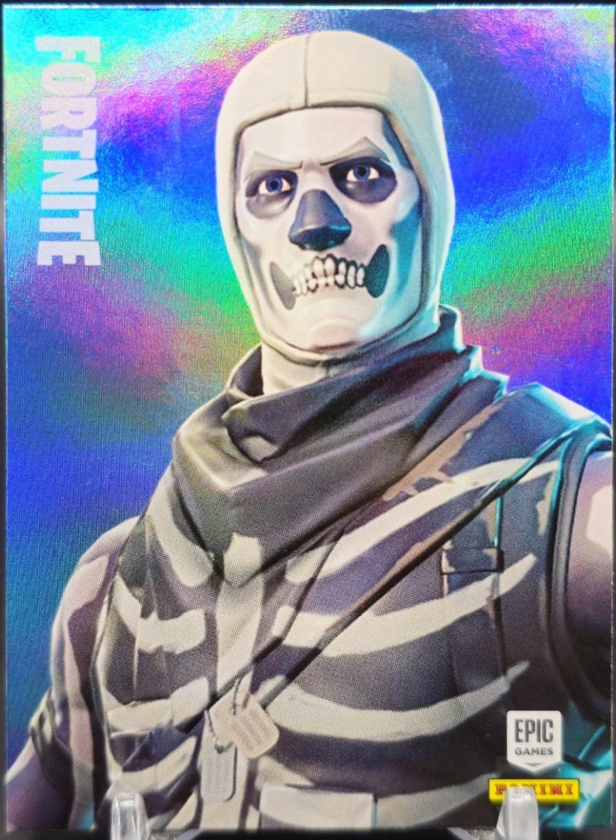 Skull Trooper [Holofoil] #235