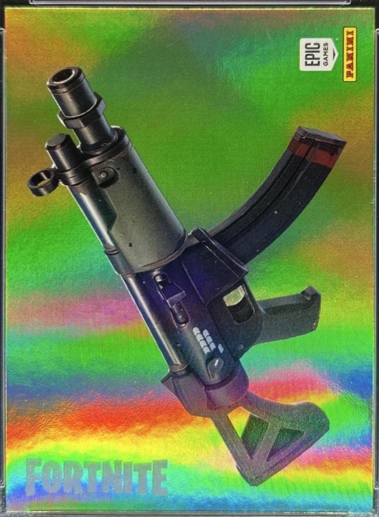 Submachine Gun [Holofoil] #104