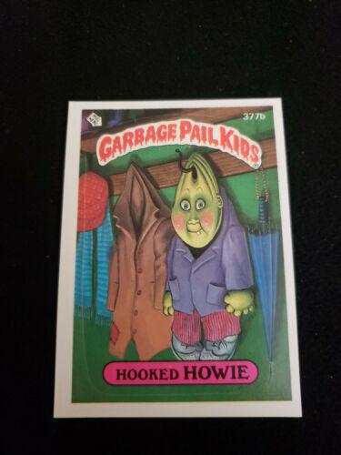 Hooked Howie #377b